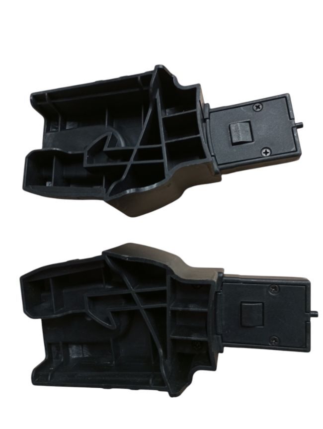 Livrenpoche : Adaptateurs Nania Giulia - - Divers