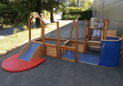 Pro - Structure motricité intérieure crèche Haba -  - Divers