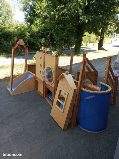 Pro - Structure motricité intérieure crèche Haba -  - Divers