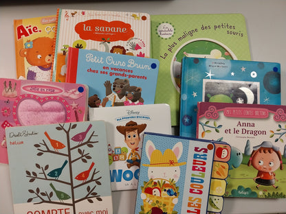 Lot de 100 livres d'occasion 0-3 ans en BE/TBE (Copie)